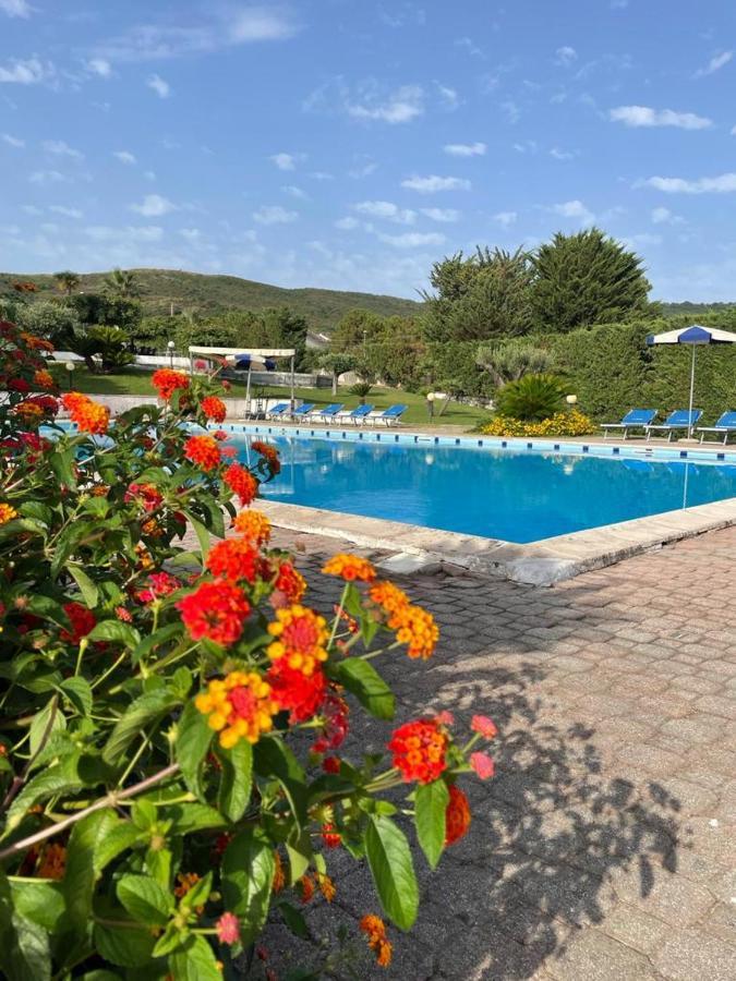 Hotel La Tombola Agropoli Buitenkant foto