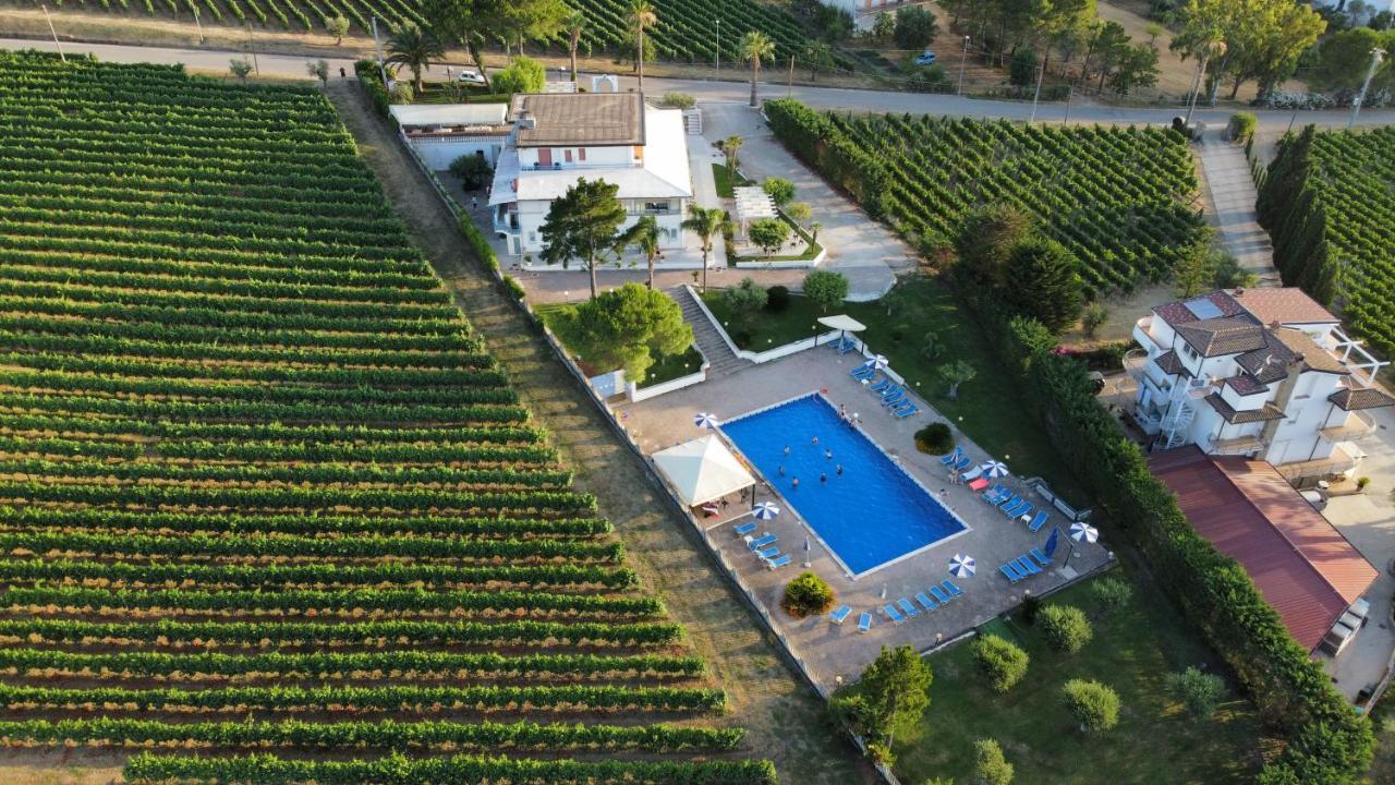 Hotel La Tombola Agropoli Buitenkant foto