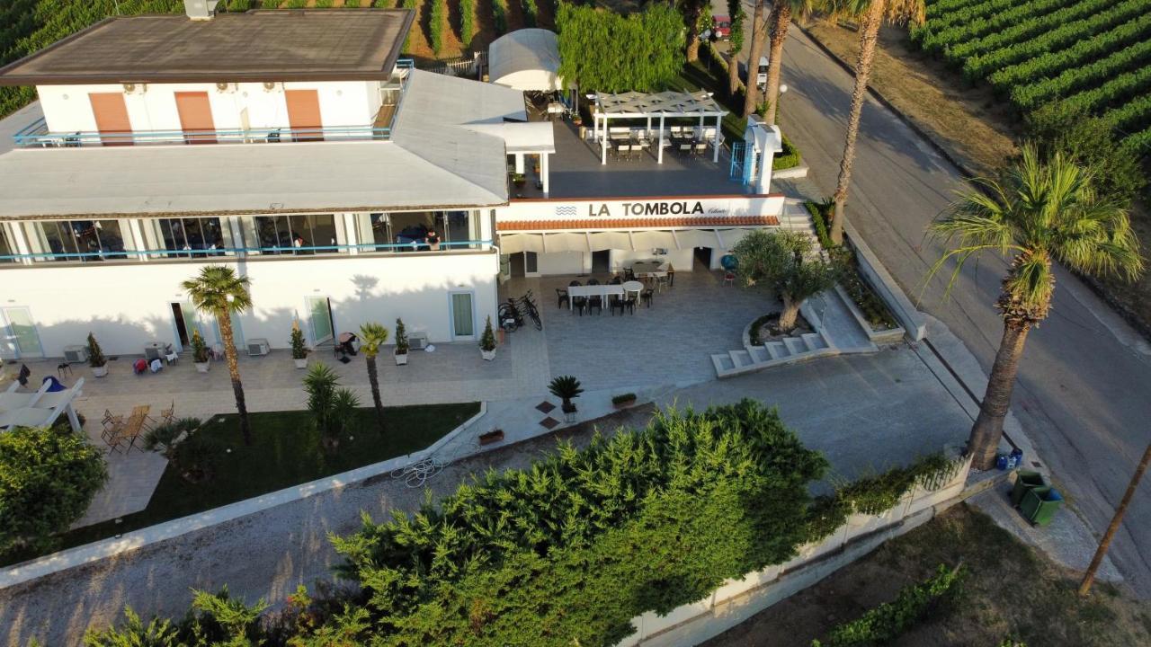 Hotel La Tombola Agropoli Buitenkant foto