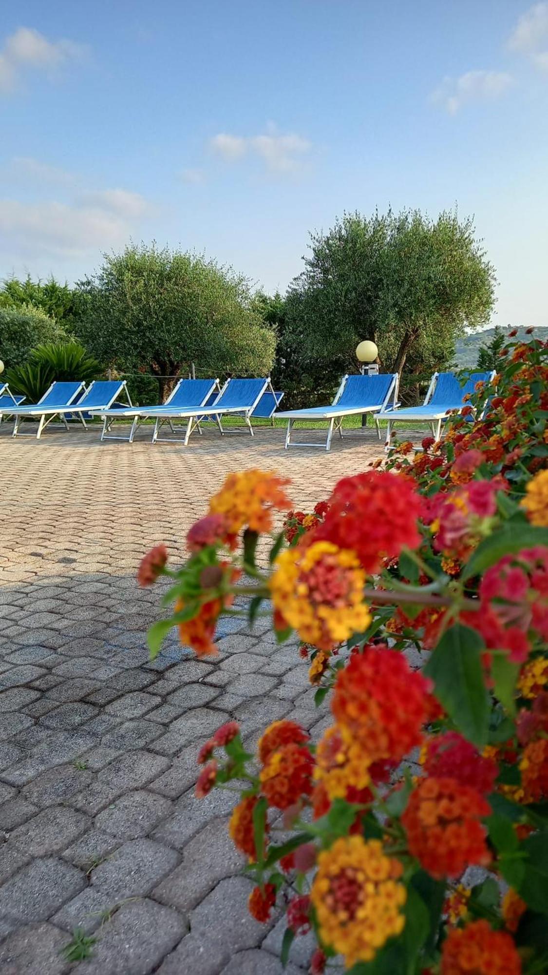 Hotel La Tombola Agropoli Buitenkant foto